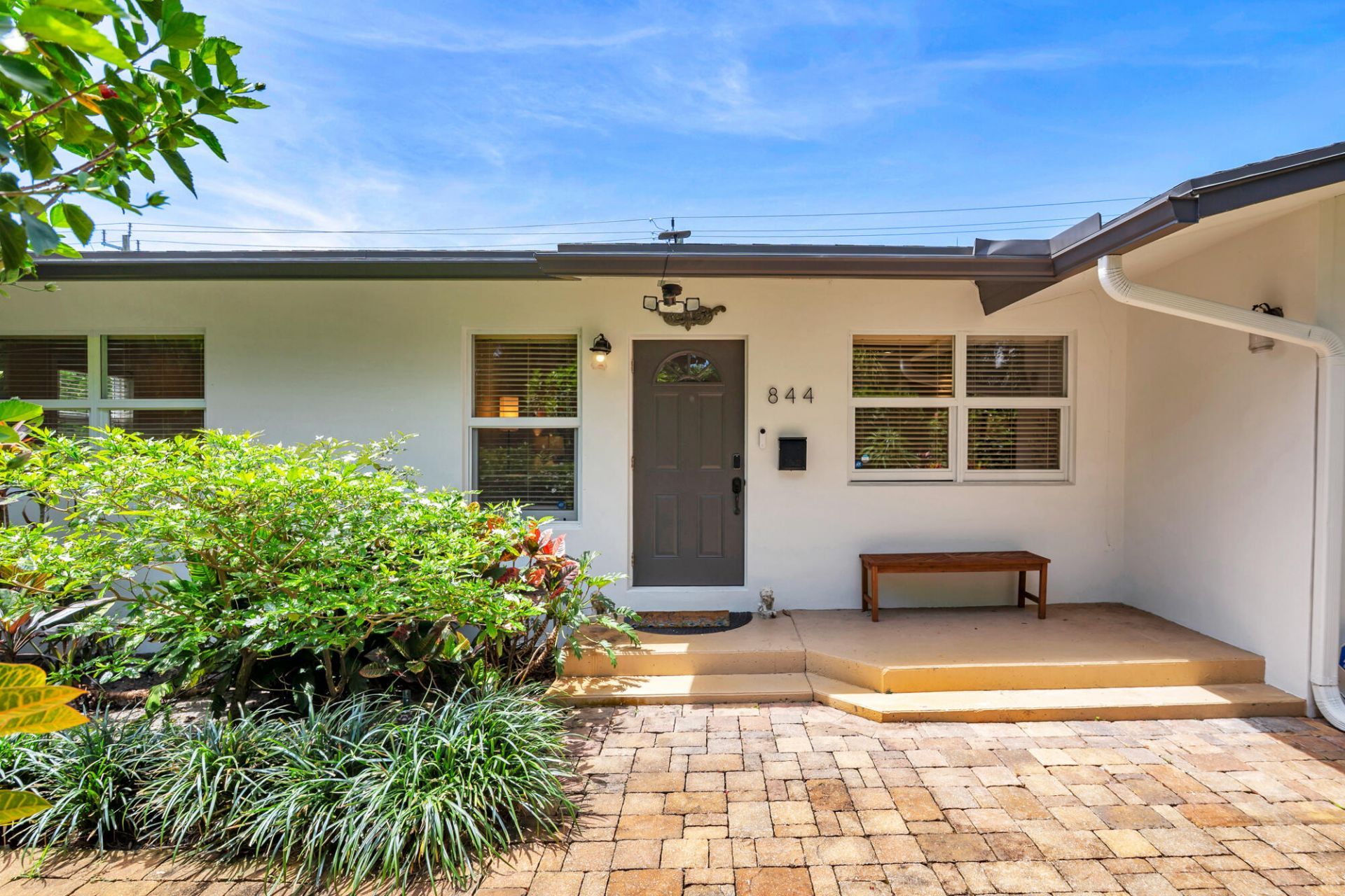 844 Avon Road, West Palm Beach, FL 33401 Photo