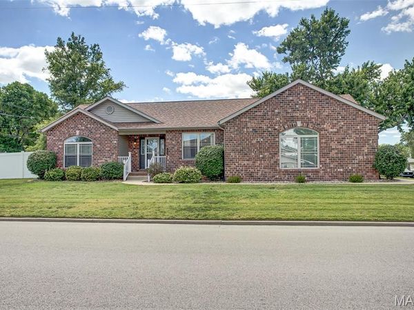 1060 George Street , Wood River, IL 62095