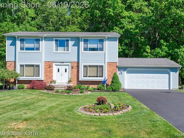 6448 Grand Circle Drive, Genoa Twp, MI 48116