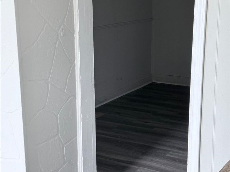 1011 E 72nd Place, Cleveland, OH 44103 Photo 6