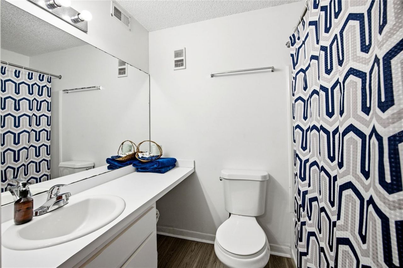 3921 SW 34th Street , Unit 1C, Gainesville, FL 32608 Photo