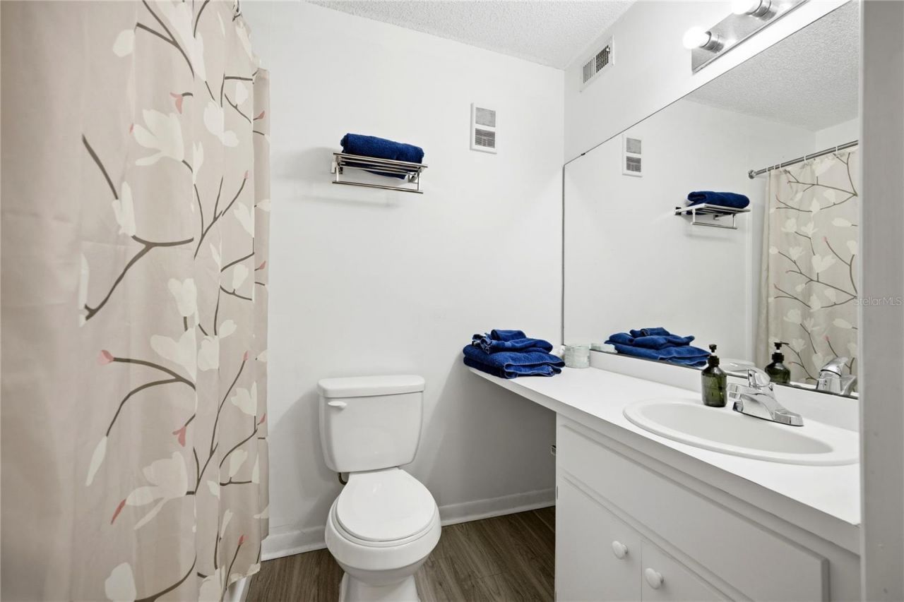 3921 SW 34th Street , Unit 1C, Gainesville, FL 32608 Photo