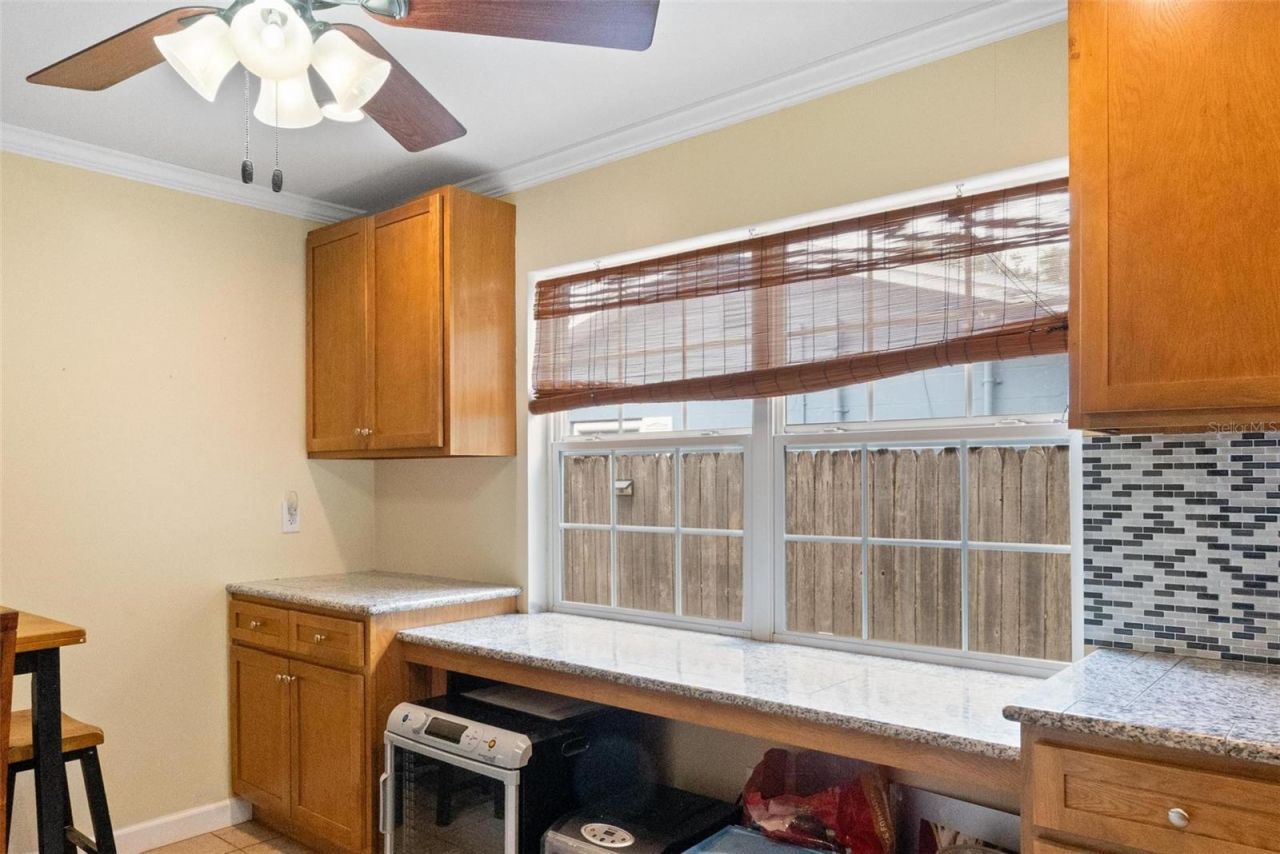 6250 5th Avenue S, Saint Petersburg, FL 33707 Photo
