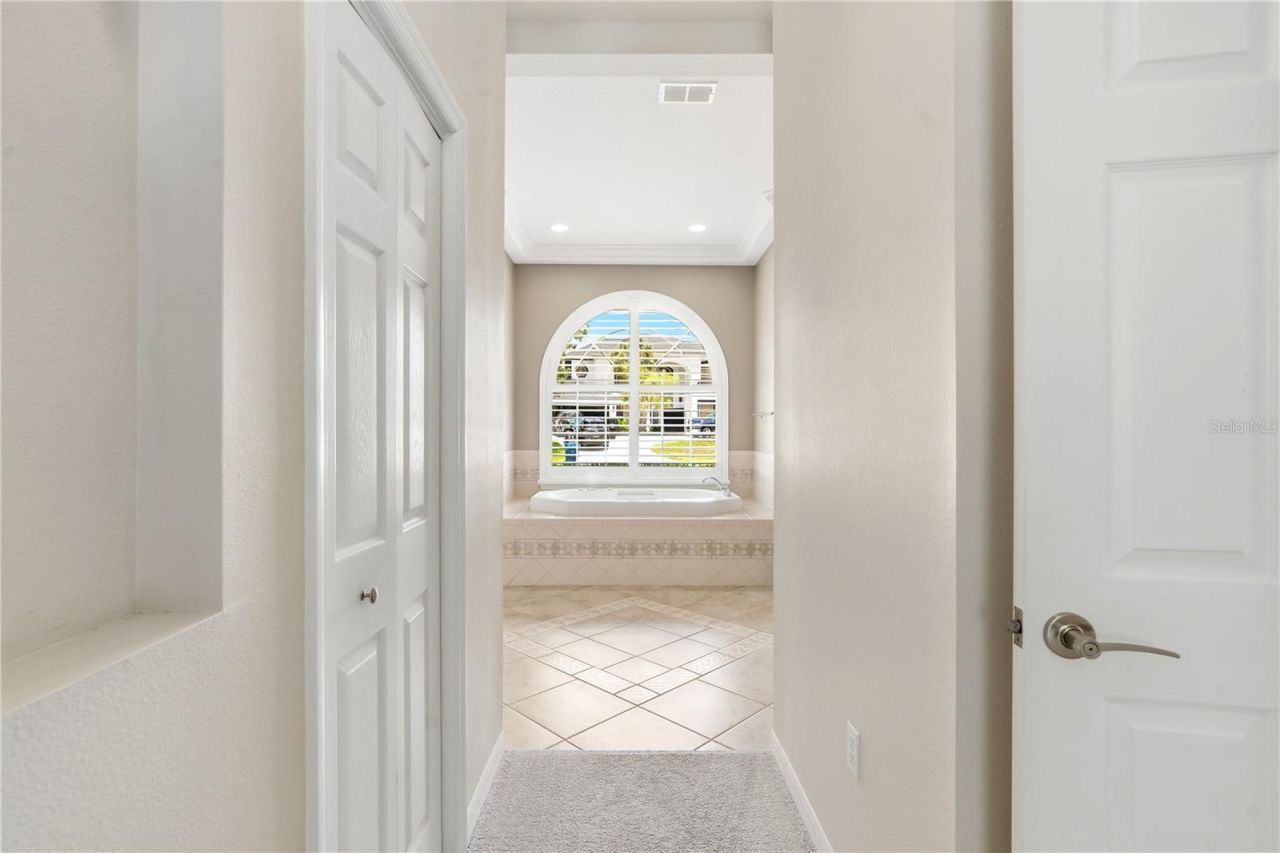 9276 Lake Cypress Loop, Weeki Wachee, FL 34613 Photo