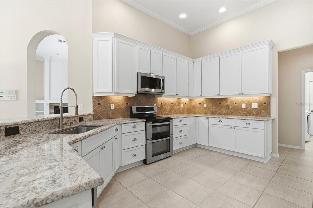 9276 Lake Cypress Loop, Weeki Wachee, FL 34613 Photo