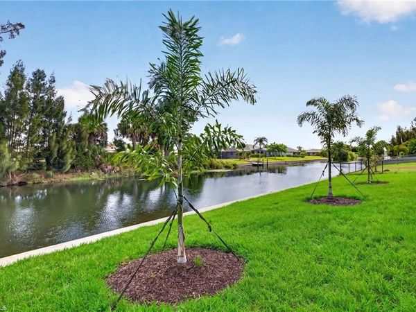 629 SW 13th ST , CAPE CORAL, FL 33914