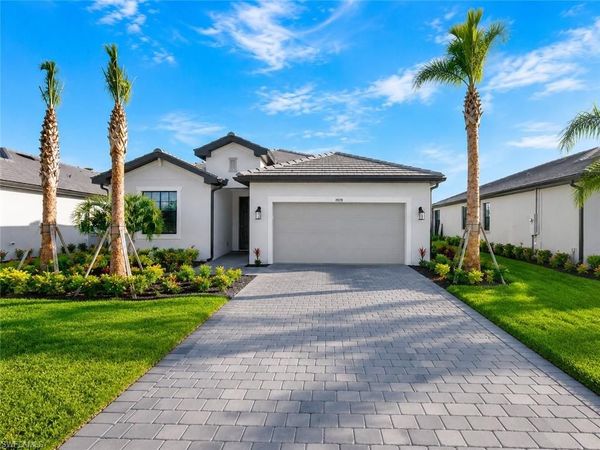 19278 Hinkley DR, ESTERO, FL 33928