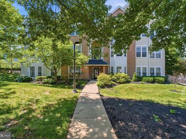4132 FOUNTAINSIDE LANE, Unit 101, FAIRFAX, VA 22030