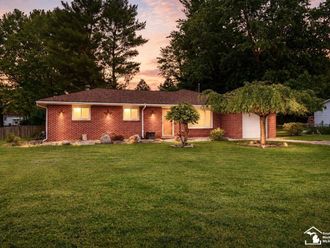 8940 Woodside Drive Temperance, MI 48182