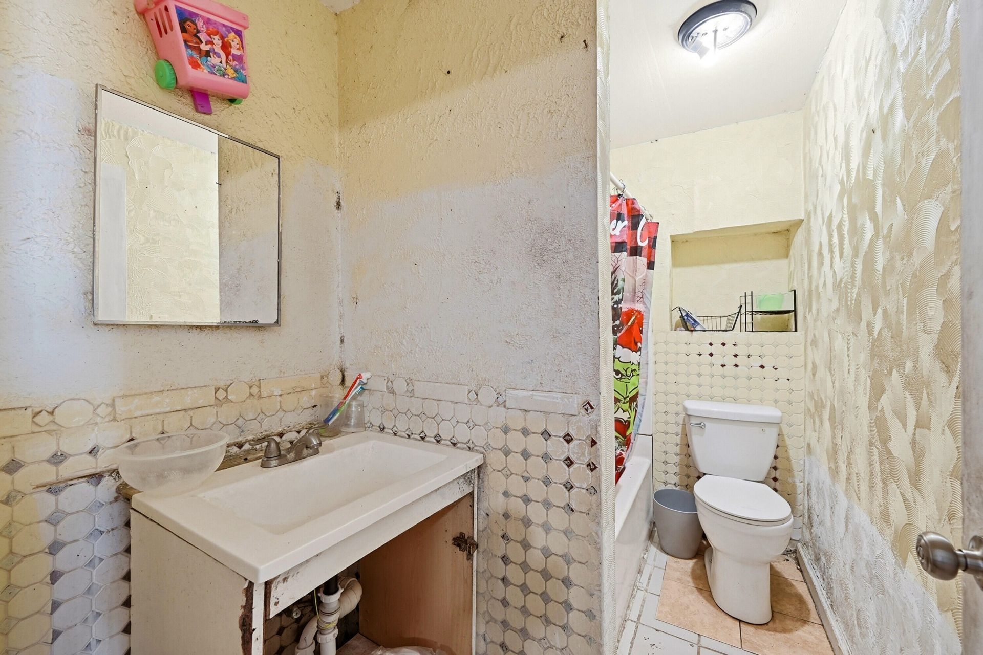 700 SW 8th Street, Pompano Beach, FL 33060 Photo