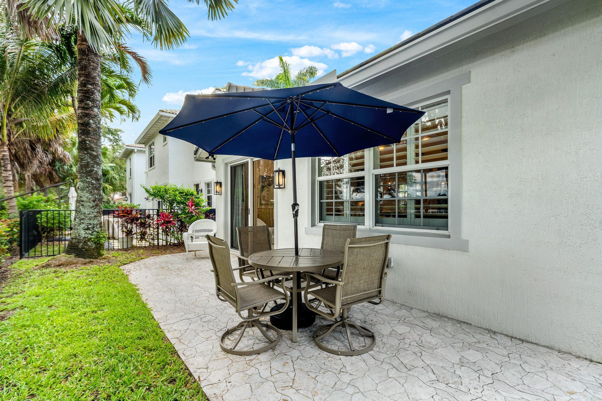 550 Tomahawk Court, Palm Beach Gardens, FL 33410 Photo