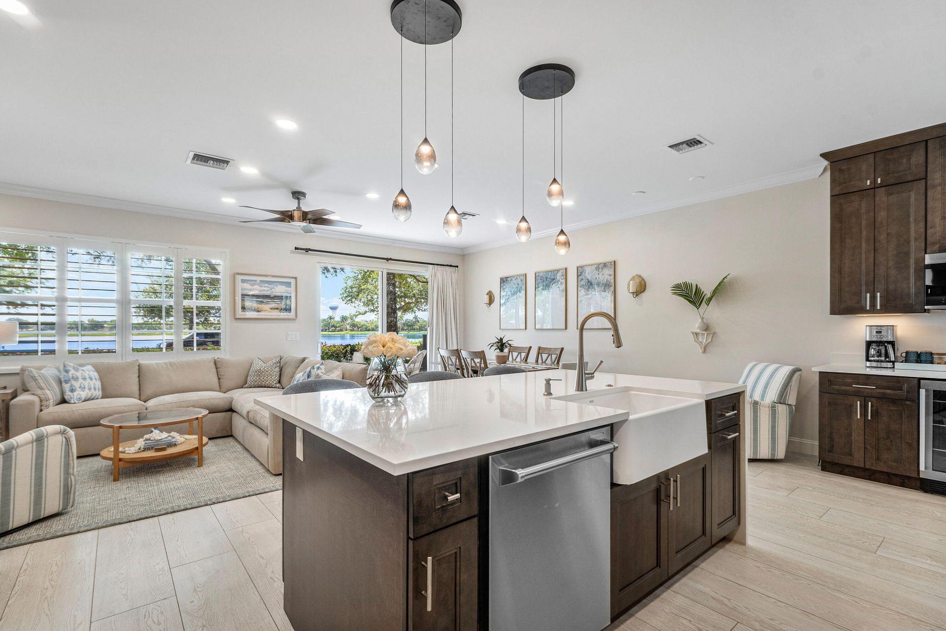 550 Tomahawk Court, Palm Beach Gardens, FL 33410 Photo
