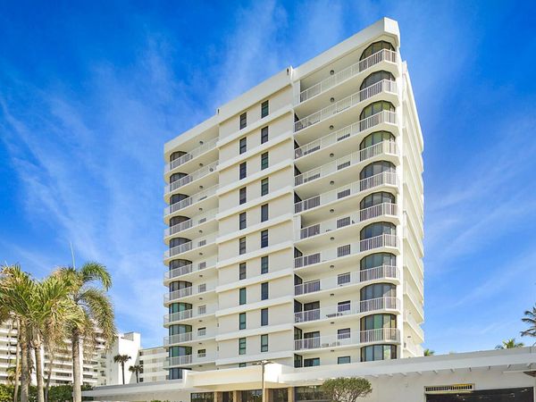 2917 S Ocean Boulevard, Unit 405, Highland Beach, FL 33487