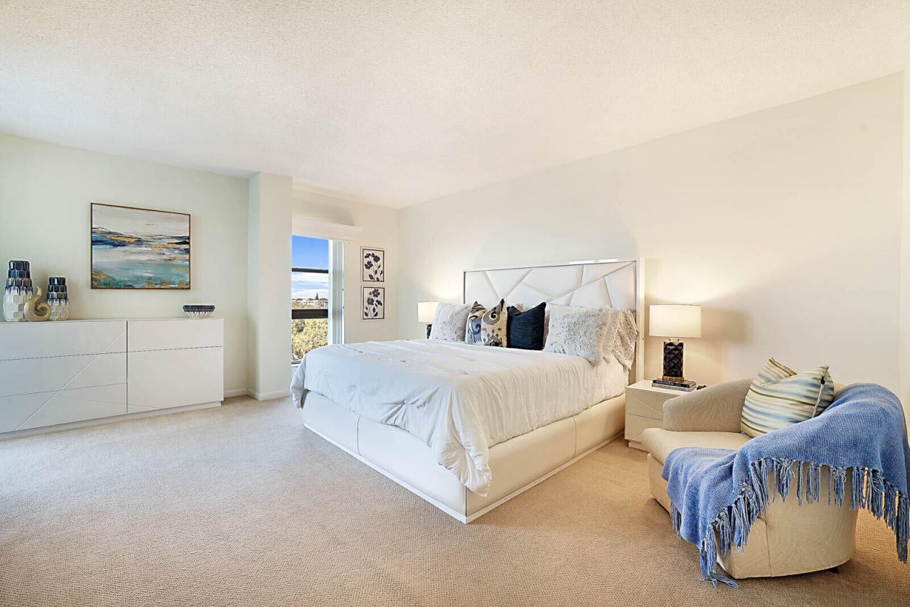 2917 S Ocean Boulevard, Unit 405, Highland Beach, FL 33487 Photo