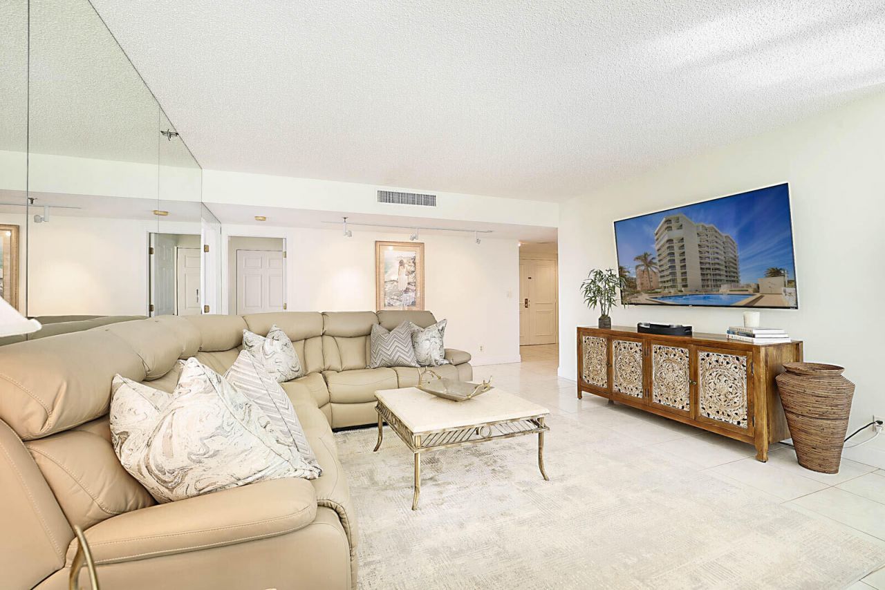 2917 S Ocean Boulevard, Unit 405, Highland Beach, FL 33487 Photo
