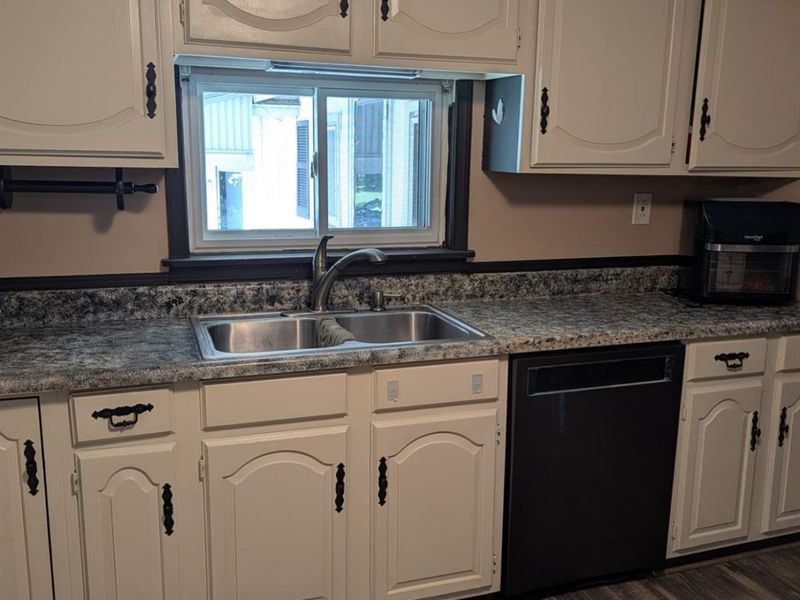 845 Spruce Street, Fostoria, OH 44830 Photo 10
