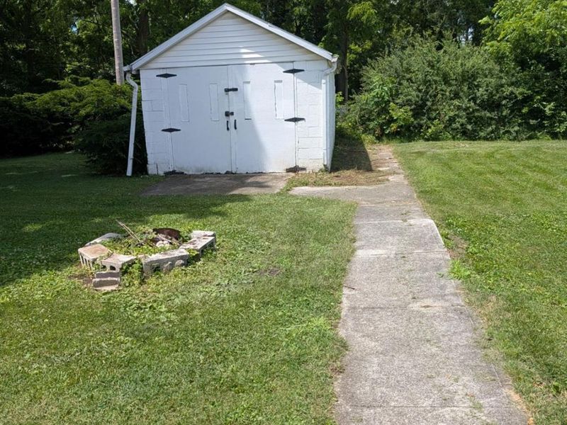 845 Spruce Street, Fostoria, OH 44830 Photo 4