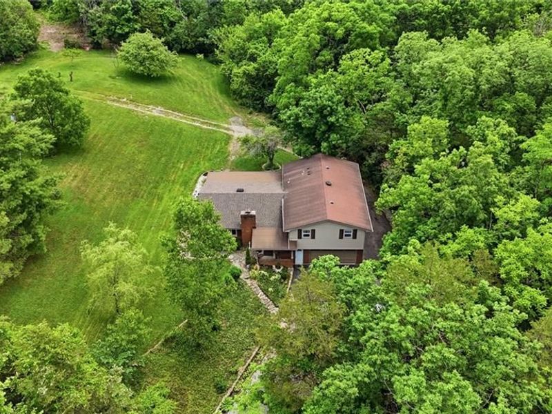 7606 Old Stage Road, Wayne Township, OH 45068 Photo 3