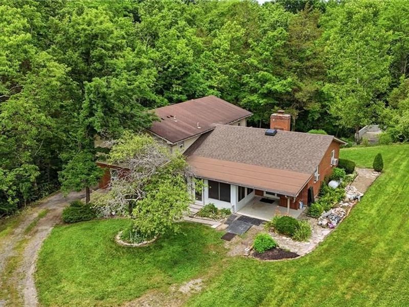 7606 Old Stage Road, Wayne Township, OH 45068 Photo 5