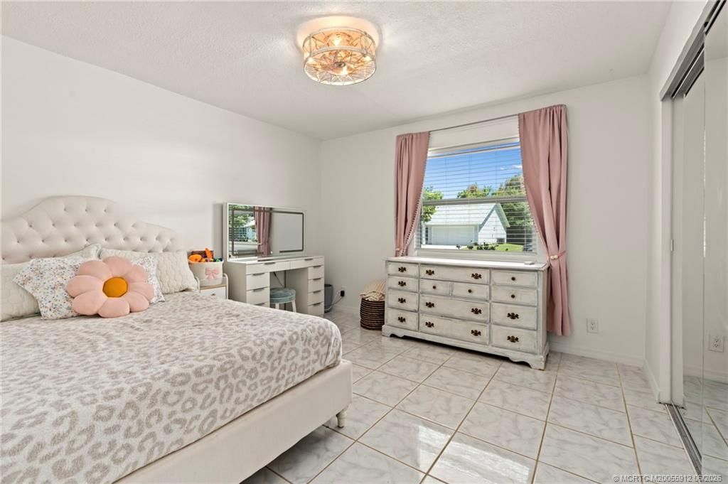 4401 SE Satinleaf Place, Stuart, FL 34997 Photo
