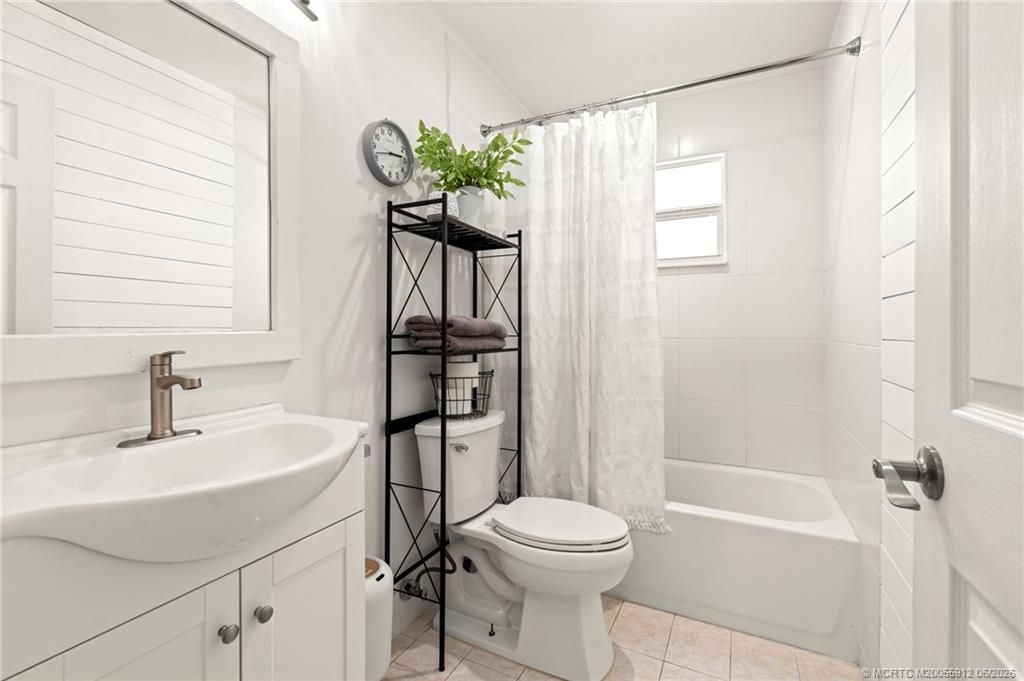 4401 SE Satinleaf Place, Stuart, FL 34997 Photo