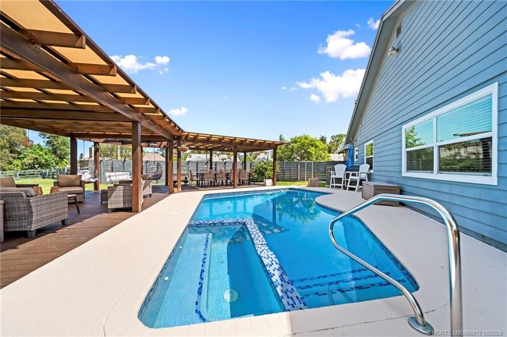4401 SE Satinleaf Place, Stuart, FL 34997 Photo