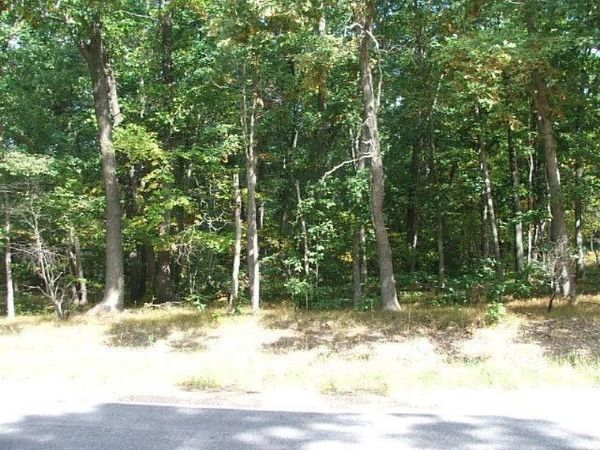 E Evanston Avenue, Muskegon, MI 49442