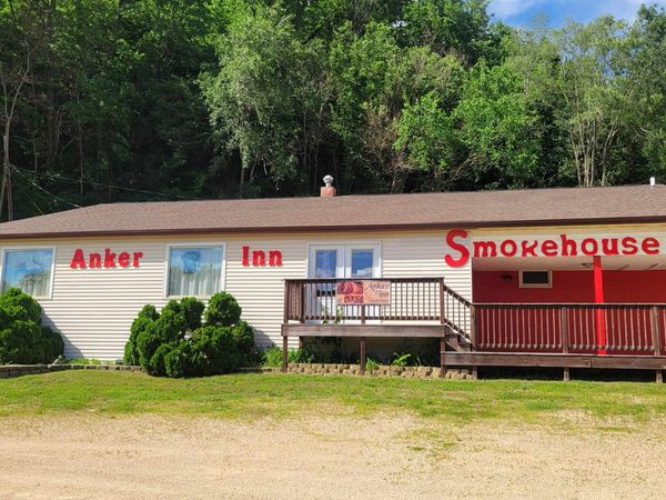 11008 Highway 133 Road, Cassville, WI 53806