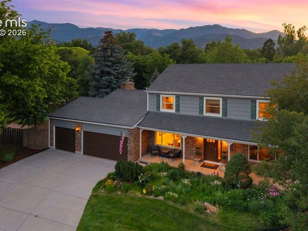216 W Cheyenne Mountain Boulevard, Colorado Springs, CO 80906