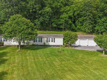 93 Brooke Drive, Grafton, WV 26354