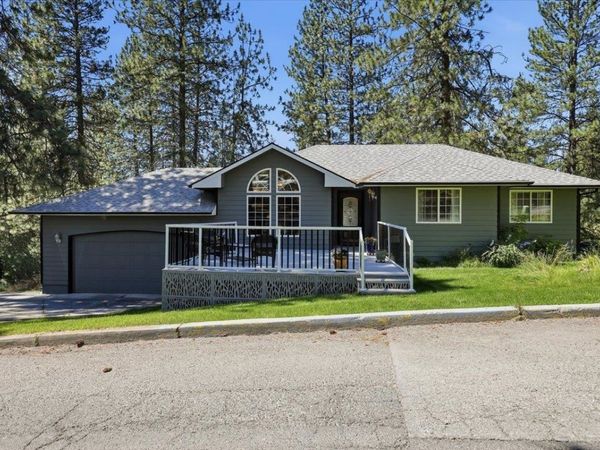 9921 N WIEBER Dr, Spokane, WA 99208