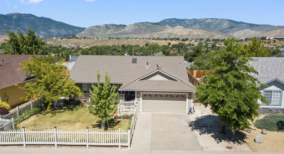 3530 Smoketree Avenue, Carson City, NV 89705 Photo