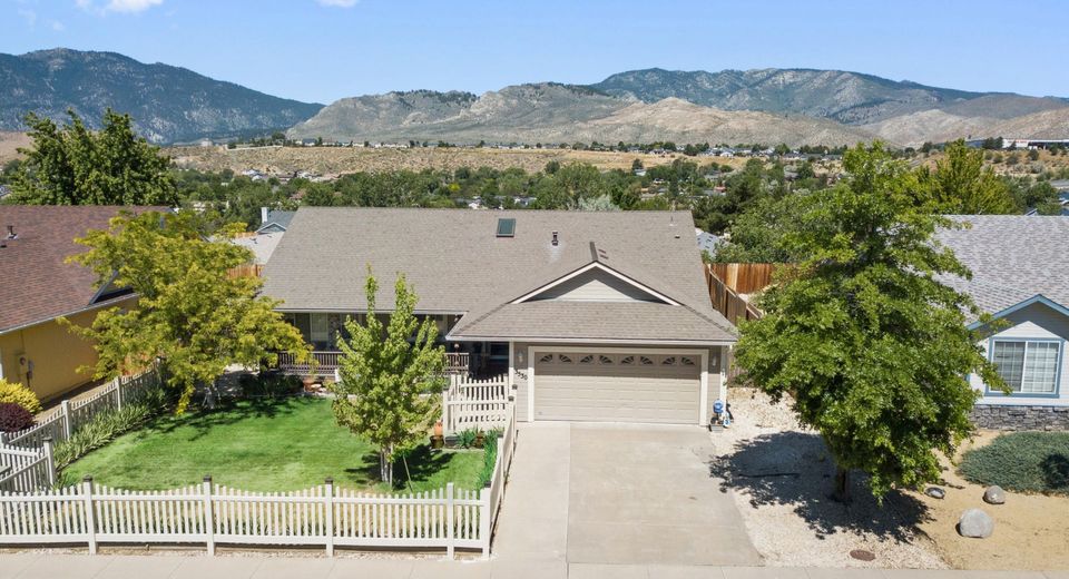 3530 Smoketree Avenue, Carson City, NV 89705 Photo