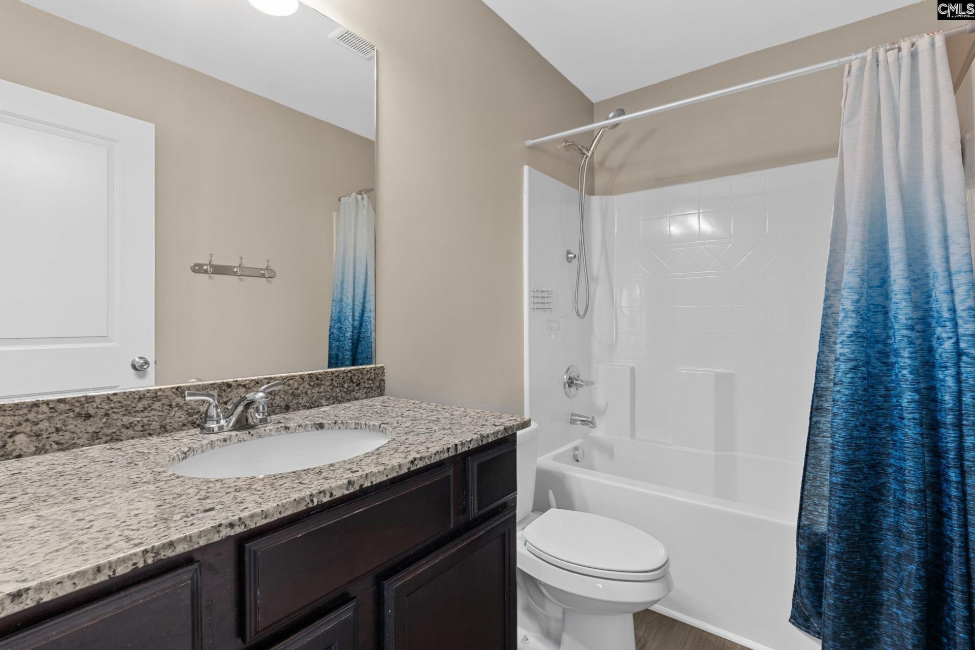 815 Dovefield Lane Photo 23
