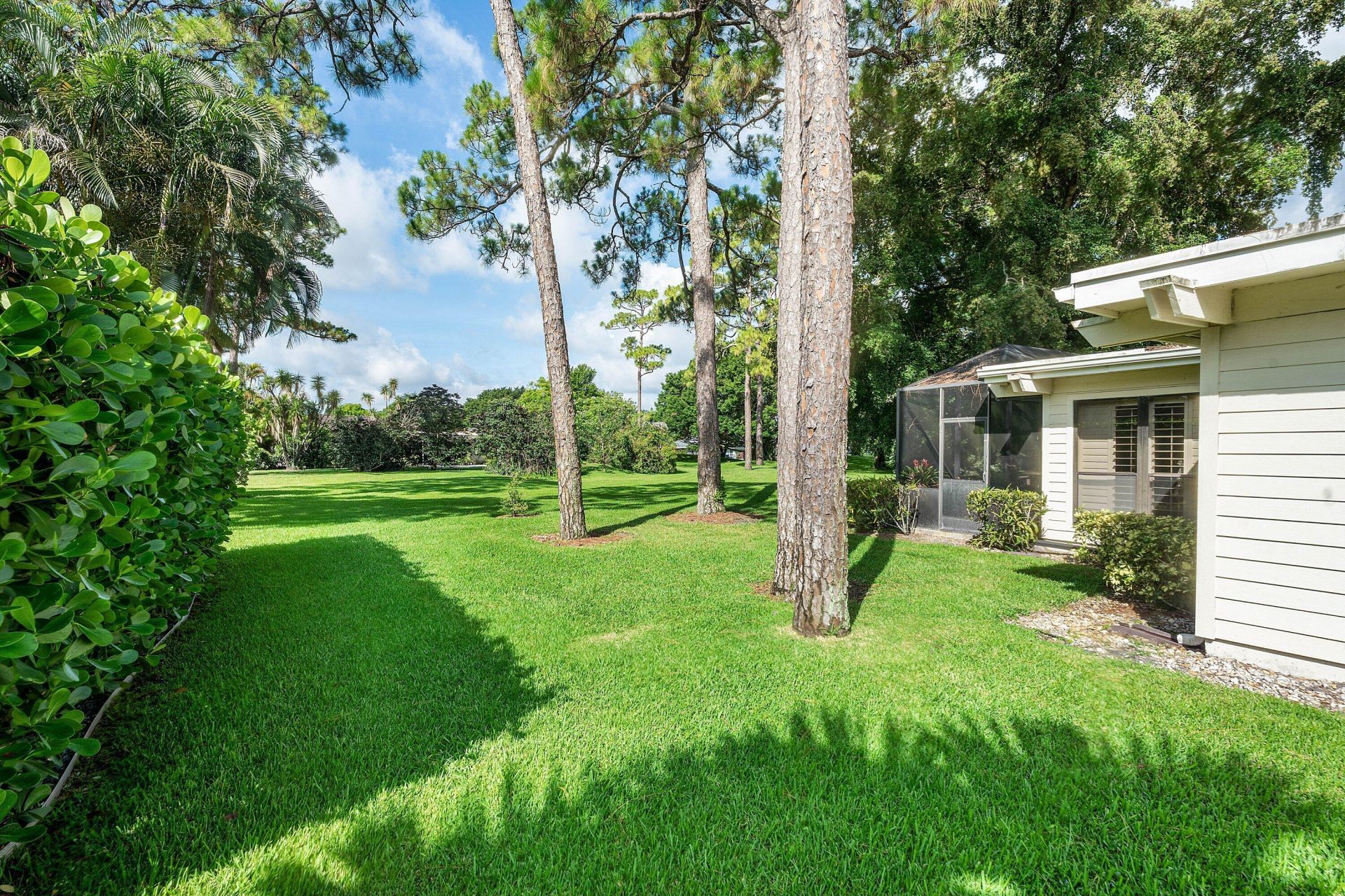 6403 Eastpointe Pines Street, Palm Beach Gardens, FL 33418 Photo