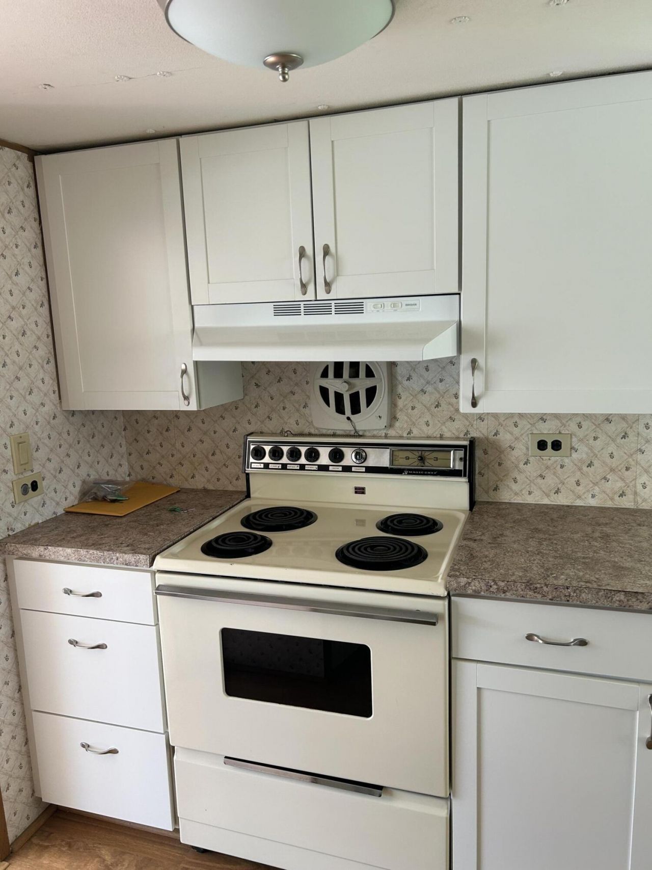 8379 SE Eagle Avenue, Hobe Sound, FL 33455 Photo
