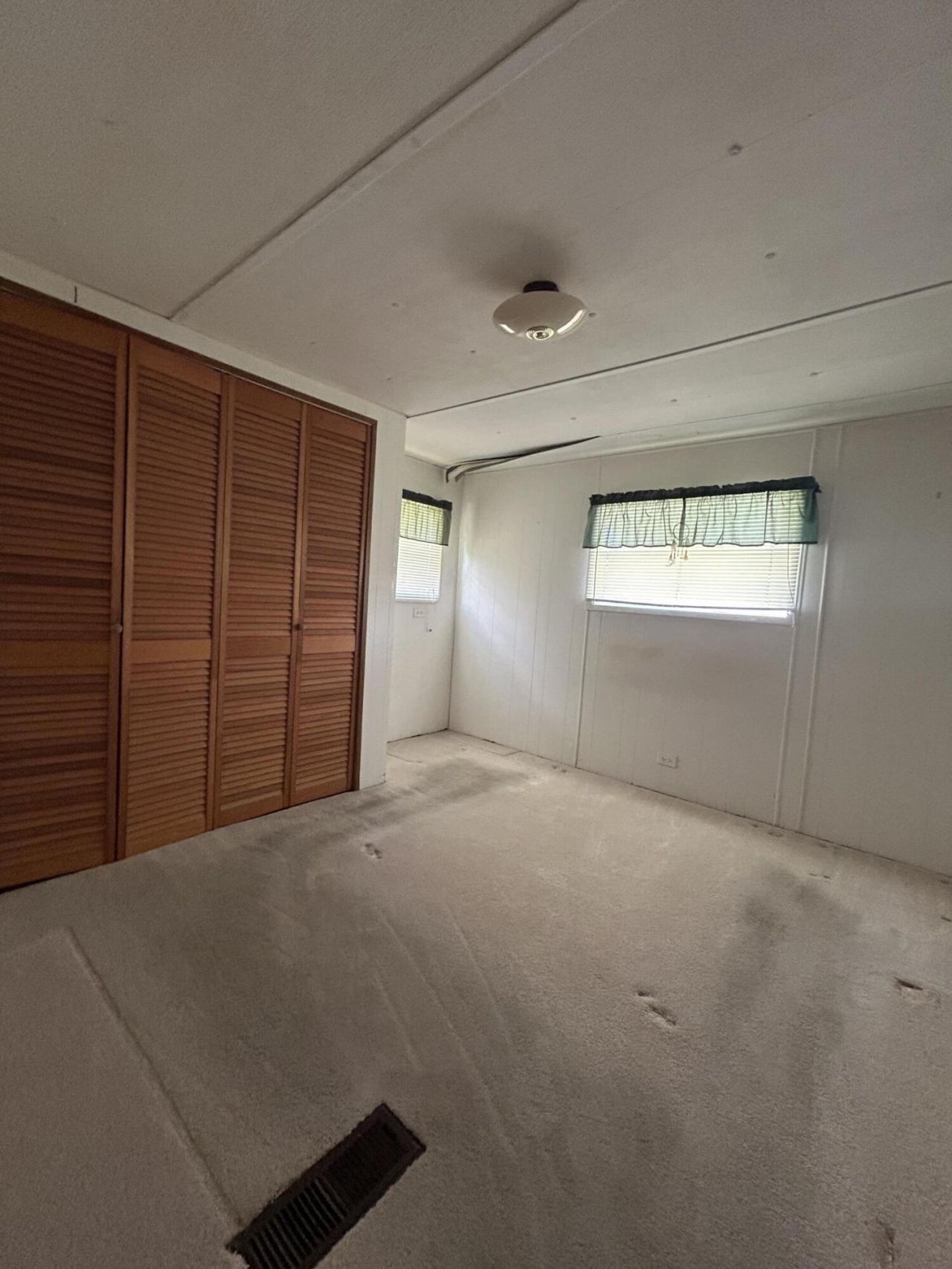 8379 SE Eagle Avenue, Hobe Sound, FL 33455 Photo