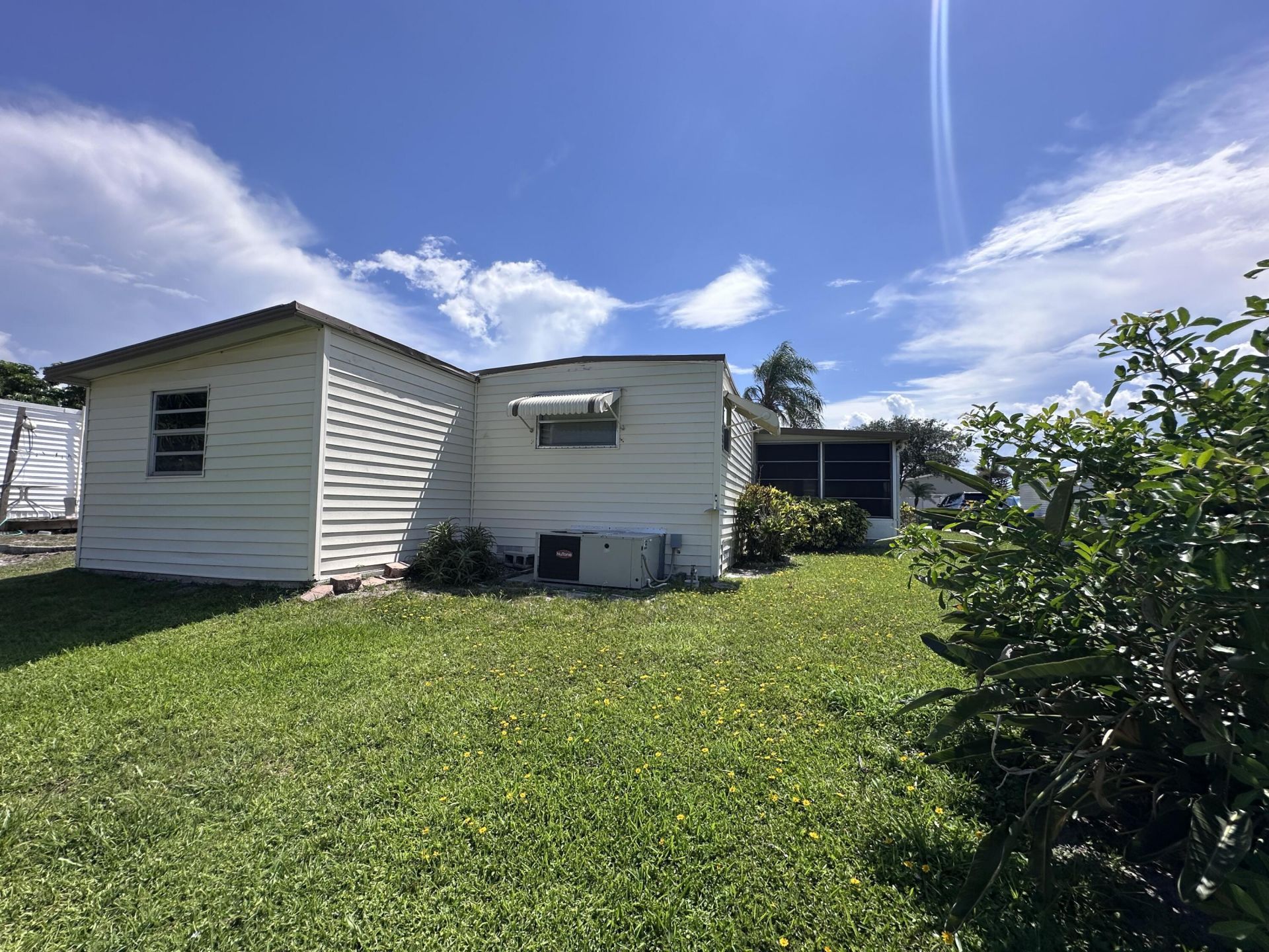 8379 SE Eagle Avenue, Hobe Sound, FL 33455 Photo