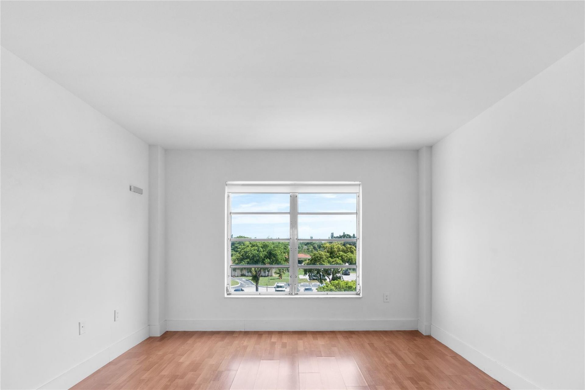 4164 Inverrary Drive, Unit 412, Lauderhill, FL 33319 Photo