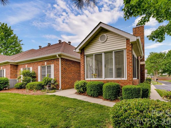 8629 Windsor Ridge Drive, Charlotte, NC 28277