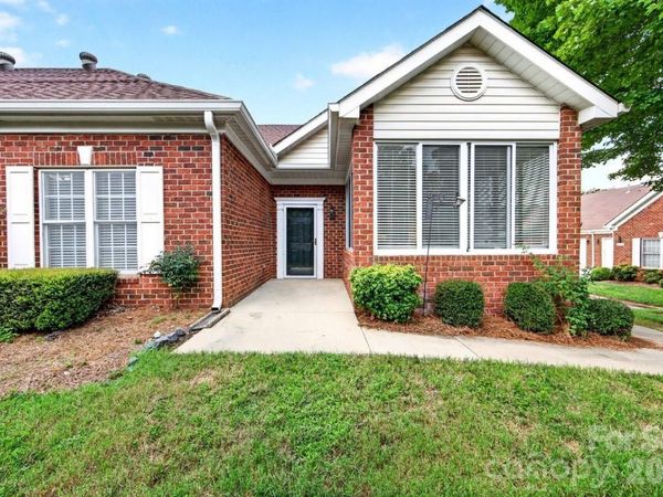 8629 Windsor Ridge Drive, Charlotte, NC 28277