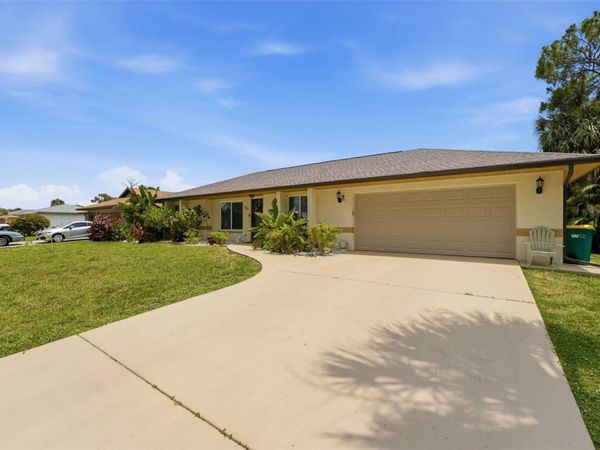 18025 LE GRAND AVENUE , PORT CHARLOTTE, FL 33948
