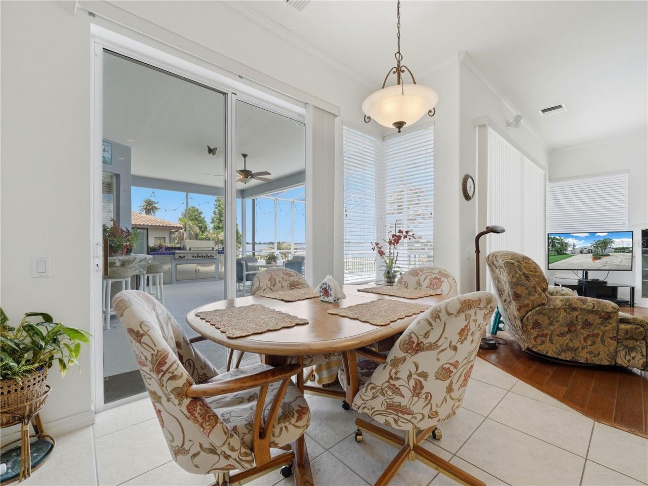 118 W Juliana Way , Auburndale, FL 33823 Photo