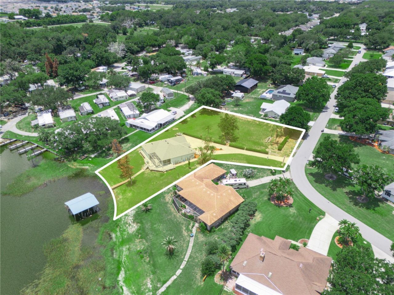 118 W Juliana Way , Auburndale, FL 33823 Photo