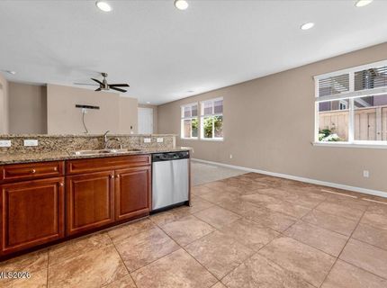 10787 Grayslake Drive, Reno, NV 89521 Photo