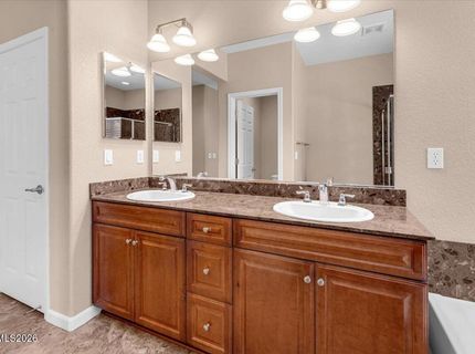 10787 Grayslake Drive, Reno, NV 89521 Photo