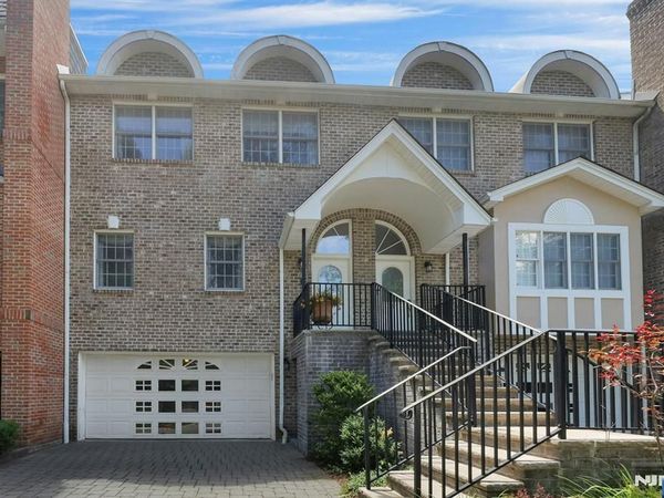 143 Stonegate Trail 44, Unit 44, CRESSKILL, NJ 07626