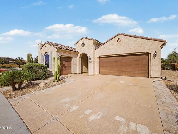 27413 W TONOPAH Drive, Buckeye, AZ 85396