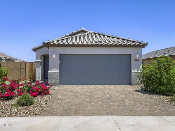 25041 N 174TH Lane, Surprise, AZ 85387