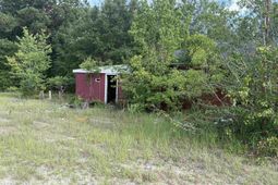 545 Flinns Road  photo 4